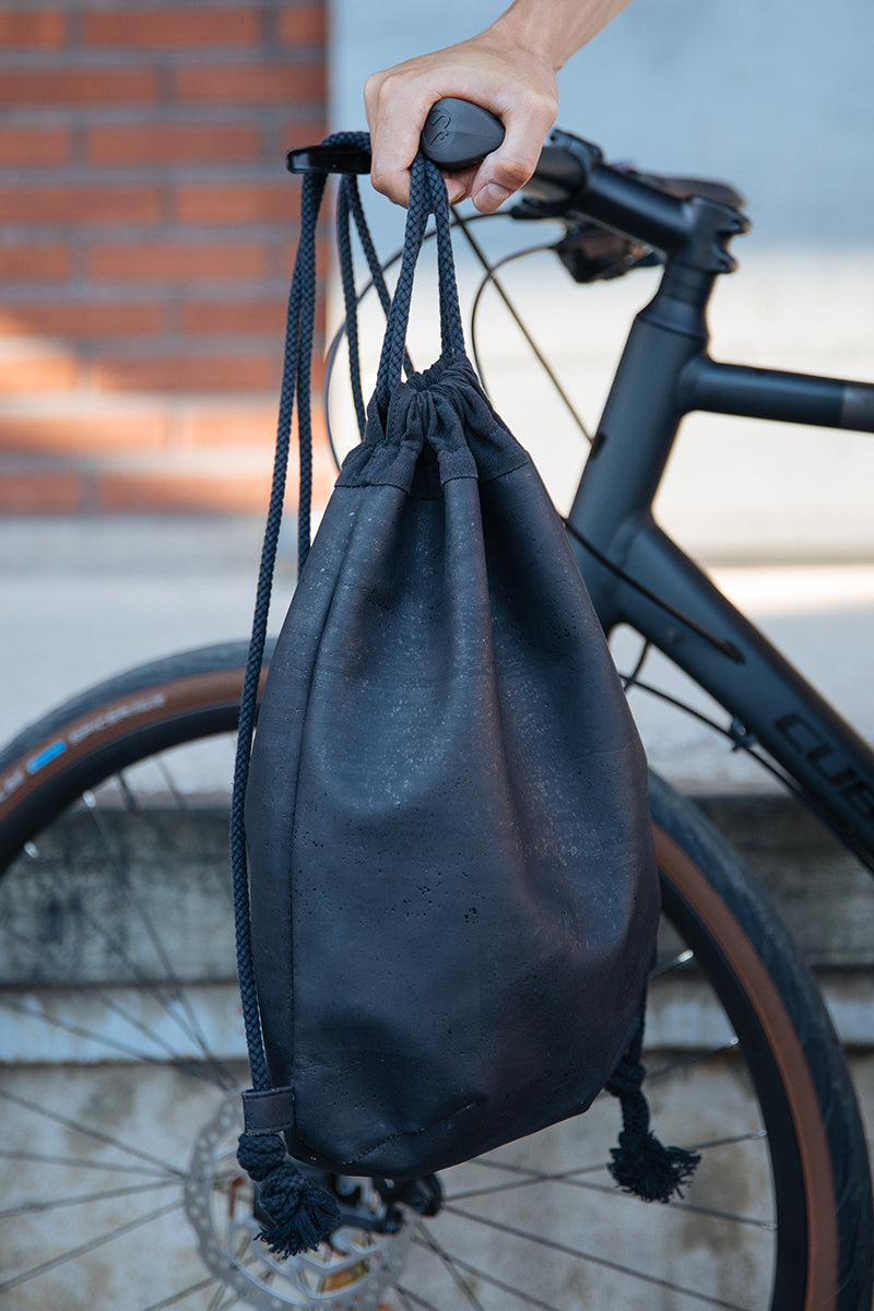 OUTLET! Aarni cork drawstringbag, backpack, black