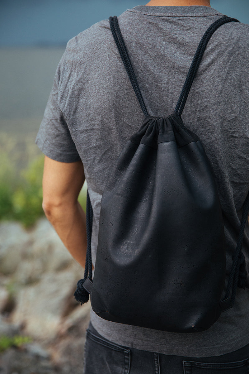 OUTLET! Aarni cork drawstringbag, backpack, black