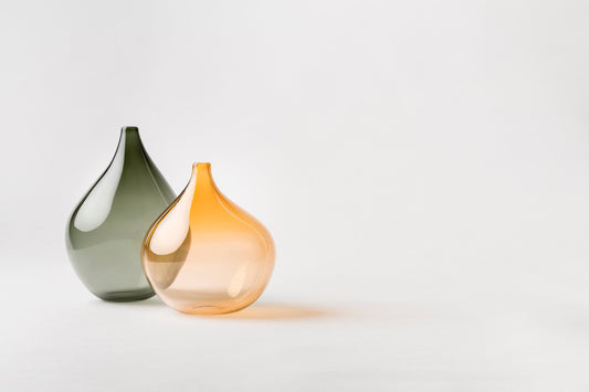 Pulu vase, Wide pale orange