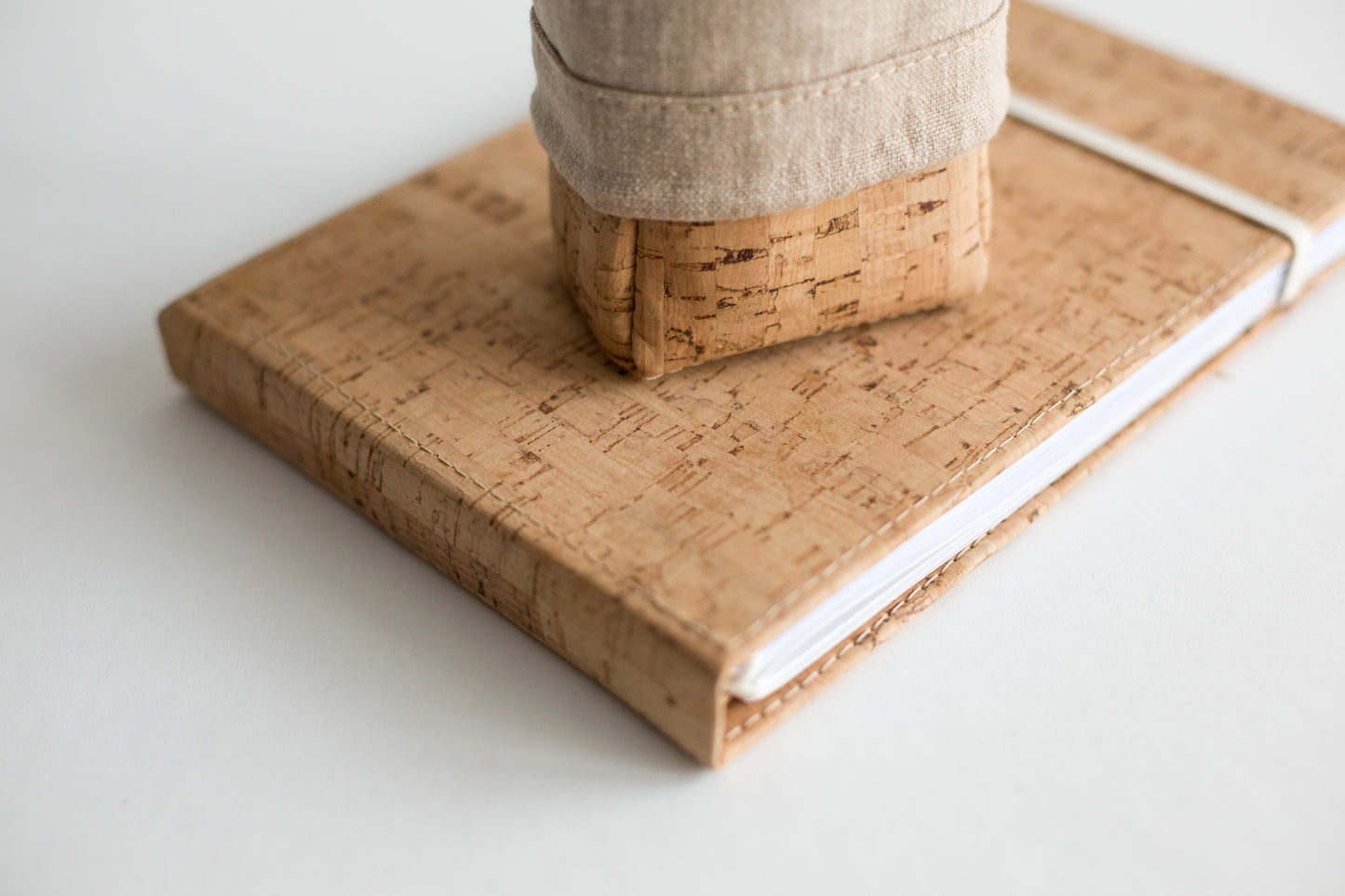 Thinkers&Makers pencil case/holder, cork