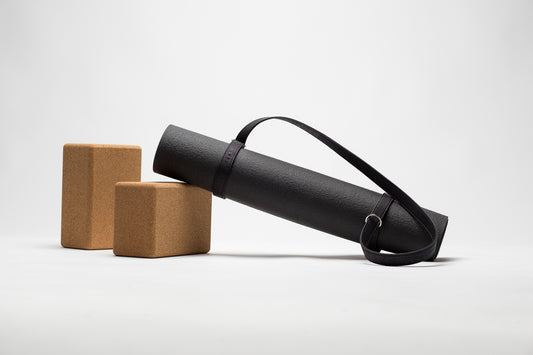 Niila cork yogamat strap, black