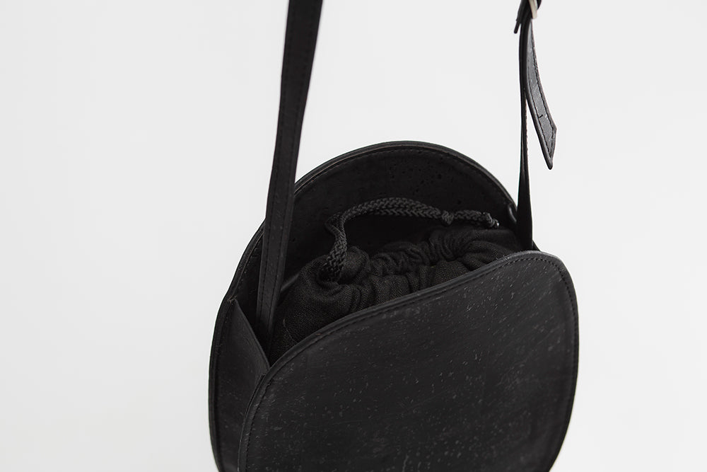 Mella cork handbag, black