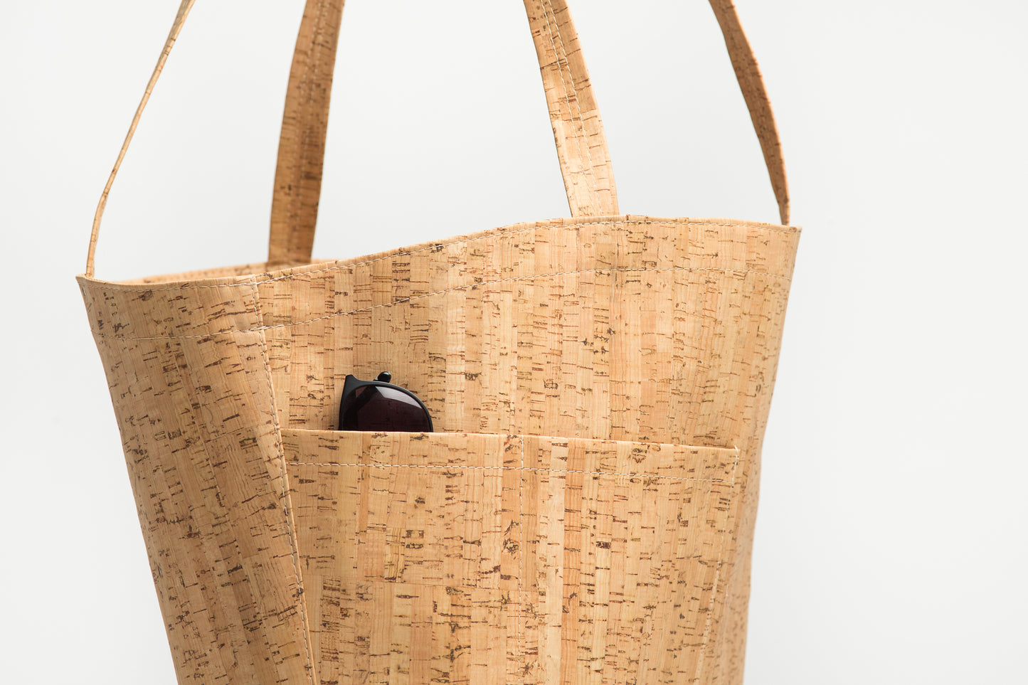 Aura big cork bag